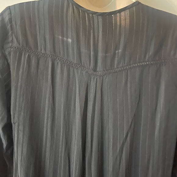 TRYB Navy pleated blouse XS - Picture 3 of 4